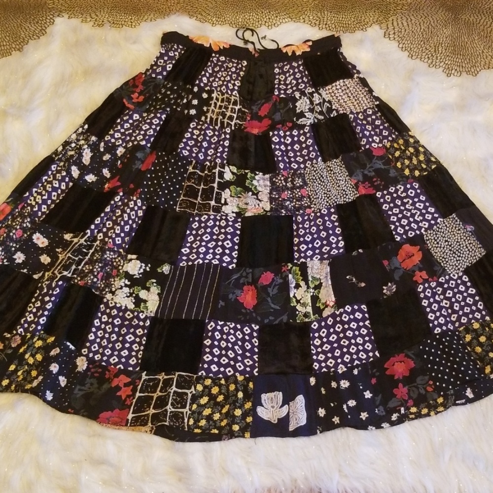 EveryWear Mixed Media Pattern Multicolored Maxi Skirt Size: M